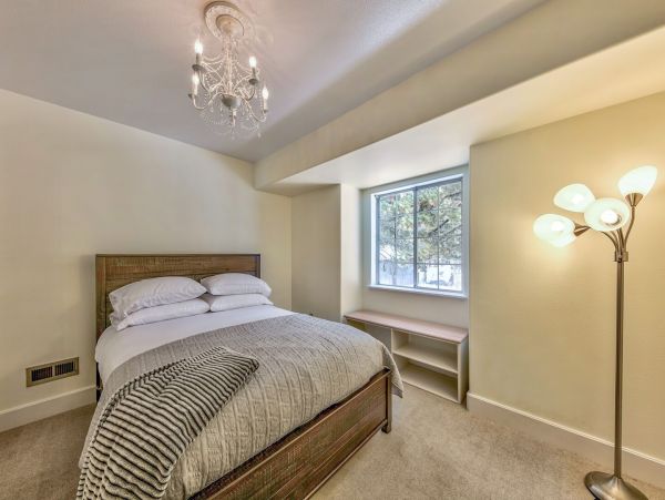 Lake Tahoe North Shore Home 998299