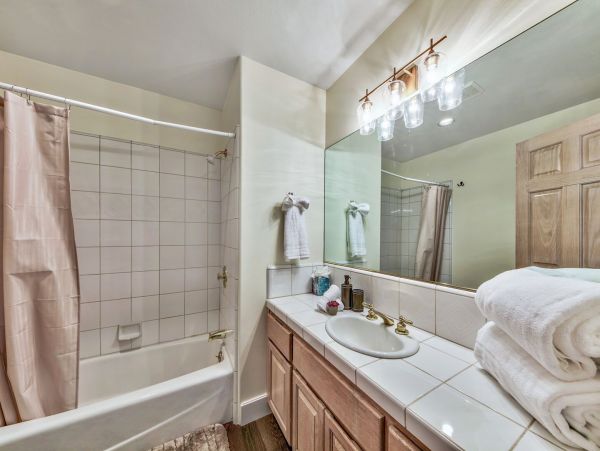 Lake Tahoe North Shore Home 998299