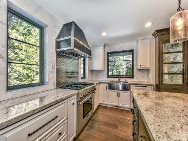 Lake Tahoe North Shore Home 998299