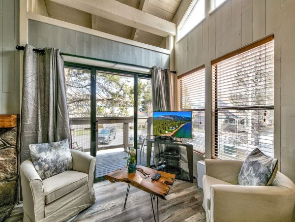 Lake Tahoe North Shore Home 998303