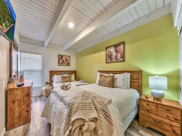 Lake Tahoe North Shore Home 998303