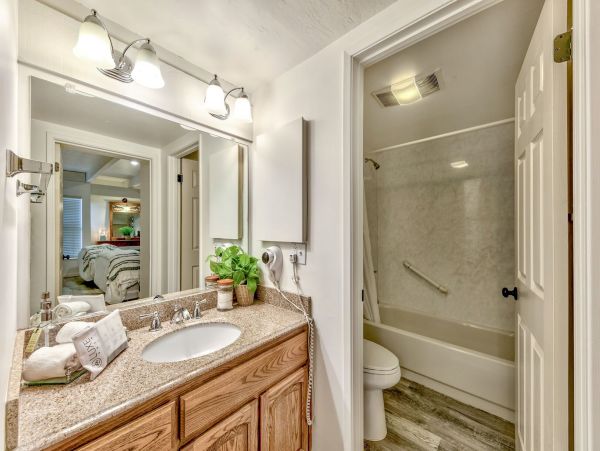 Lake Tahoe North Shore Home 998303