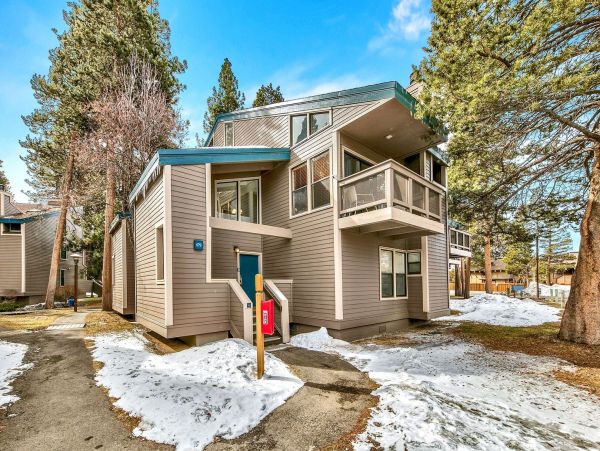 Lake Tahoe North Shore Home 998303