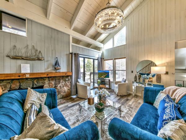 Lake Tahoe North Shore Home 998303