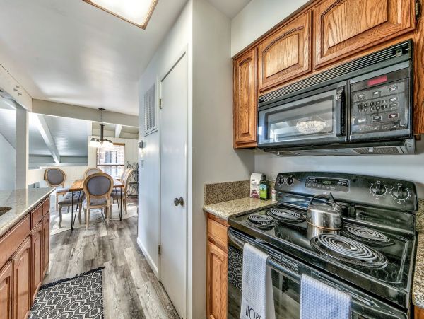 Lake Tahoe North Shore Home 998303