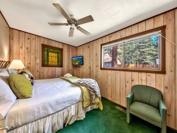 Lake Tahoe North Shore Home 998305