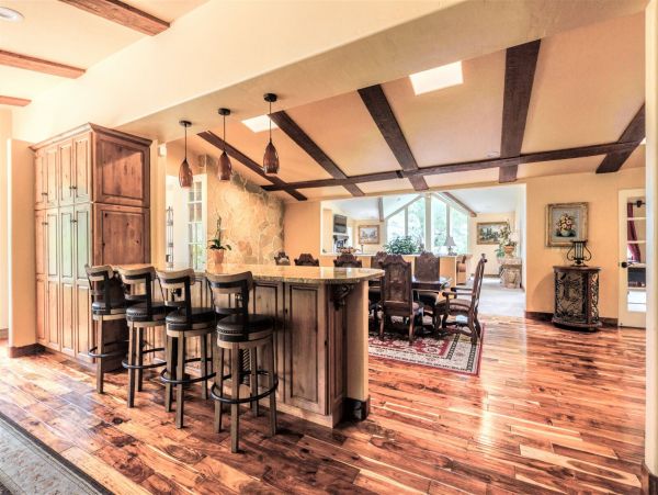 Lake Tahoe North Shore Home 998306