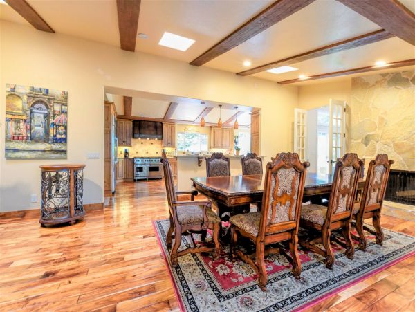 Lake Tahoe North Shore Home 998306