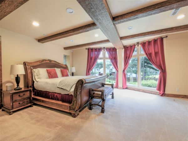 Lake Tahoe North Shore Home 998306
