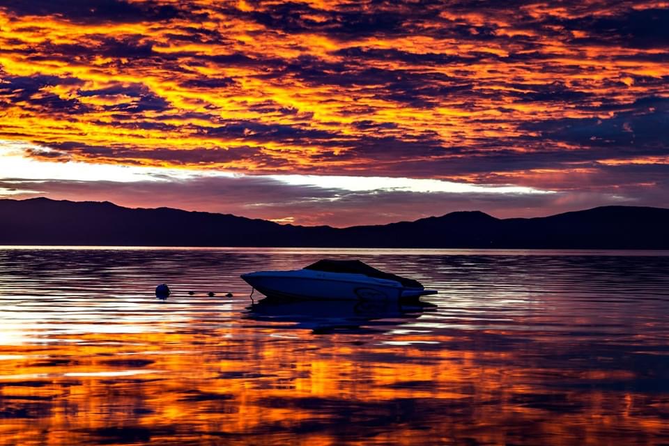 Lake Tahoe North Shore Home 998307