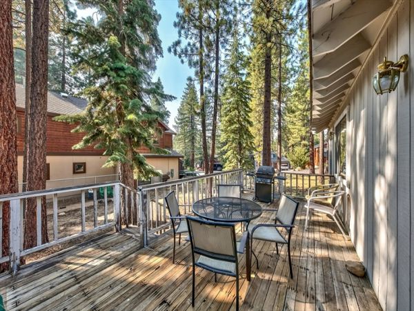 Lake Tahoe North Shore Home 998307