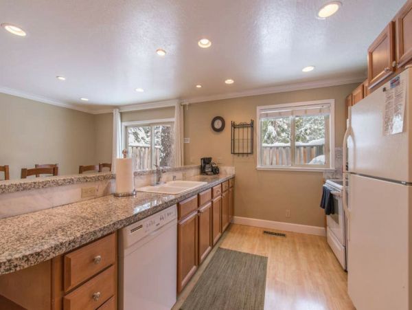 Lake Tahoe North Shore Home 998308