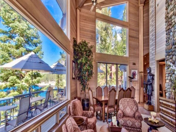 Lake Front 5 Bedroom Home in South Lake Tahoe