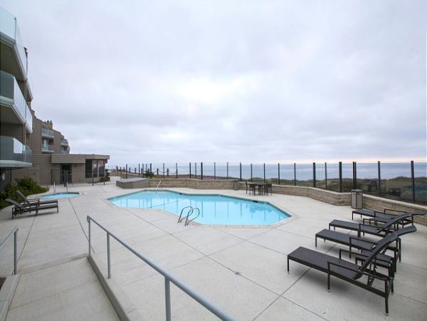 San Diego Beach Communities North Home 998310