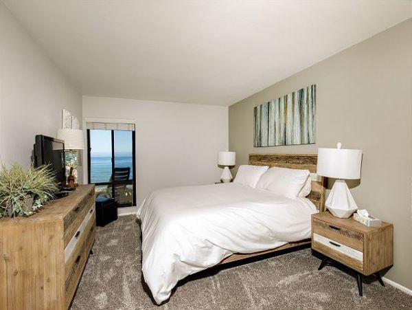 San Diego Beach Communities North Home 998312
