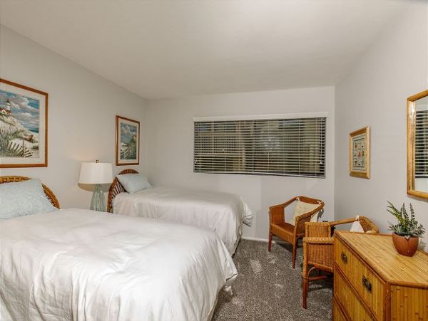 San Diego Beach Communities North Home 998312
