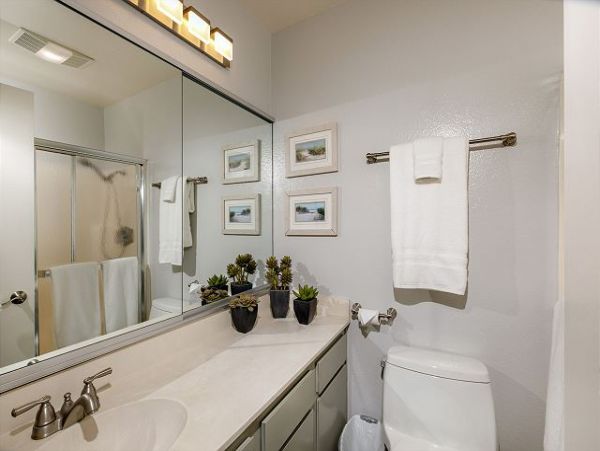 San Diego Beach Communities North Home 998312