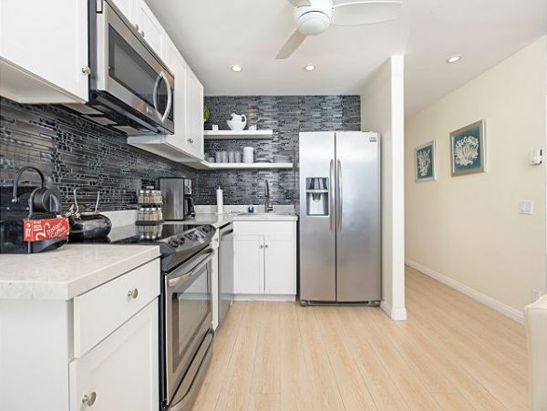 San Diego Beach Communities North Home 998313