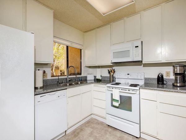 San Diego Beach Communities North Home 998314