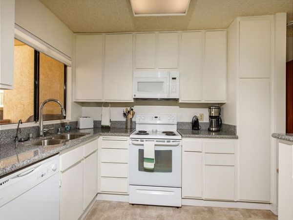 San Diego Beach Communities North Home 998314