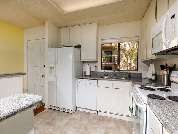 San Diego Beach Communities North Home 998314