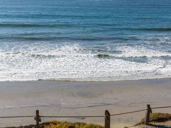 San Diego Beach Communities North Home 998314
