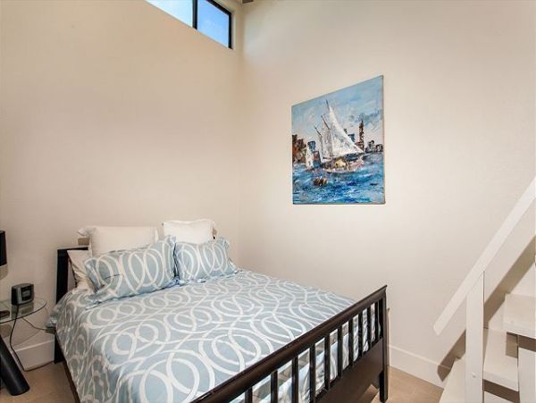 San Diego Beach Communities North Home 998316