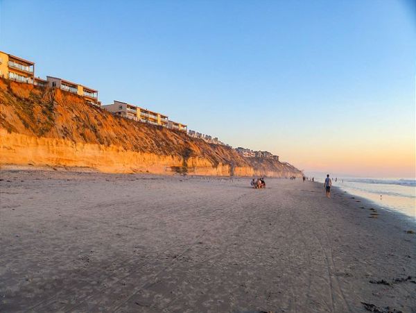 San Diego Beach Communities North Home 998317