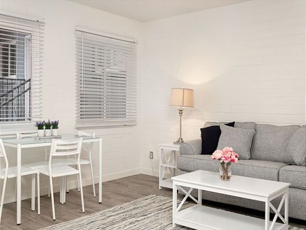San Diego Beach Communities North Home 998318