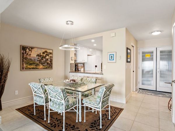 San Diego Beach Communities North Home 998320