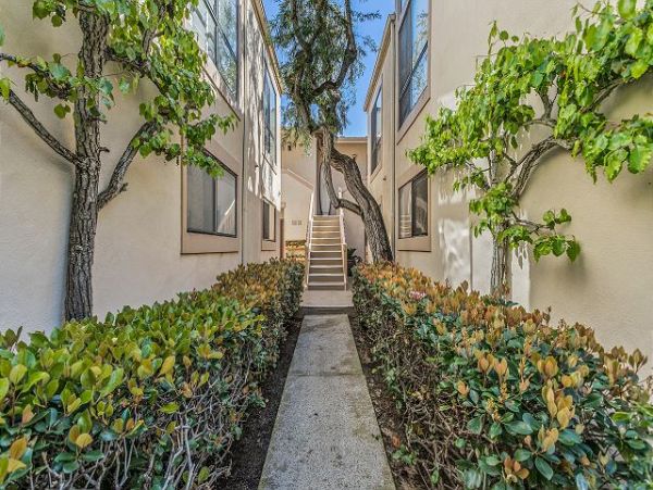 San Diego Beach Communities North Home 998321