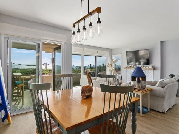 San Diego Beach Communities North Home 998322