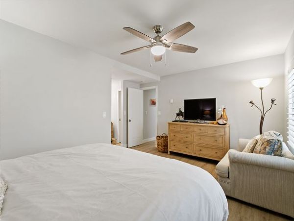 San Diego Beach Communities North Home 998322