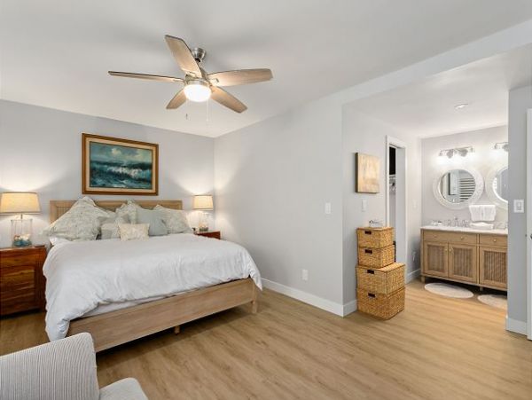 San Diego Beach Communities North Home 998322