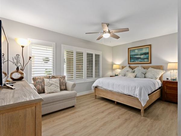 San Diego Beach Communities North Home 998322