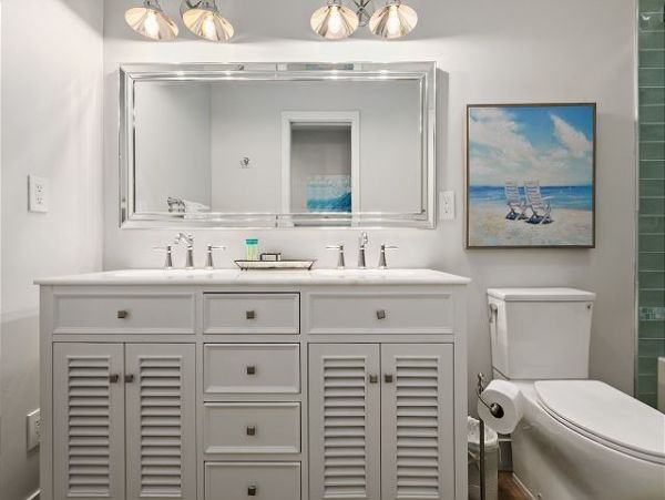 San Diego Beach Communities North Home 998322