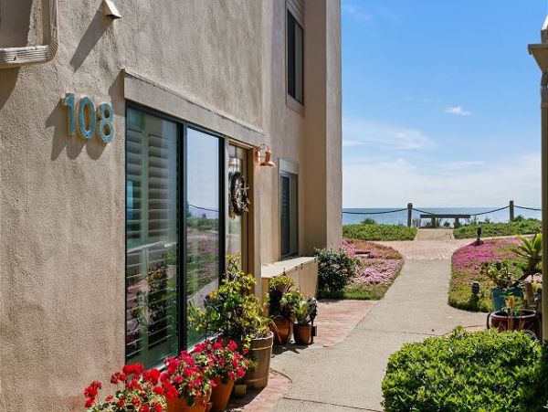 San Diego Beach Communities North Home 998322