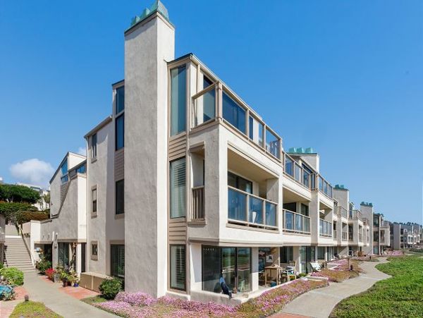 San Diego Beach Communities North Home 998322