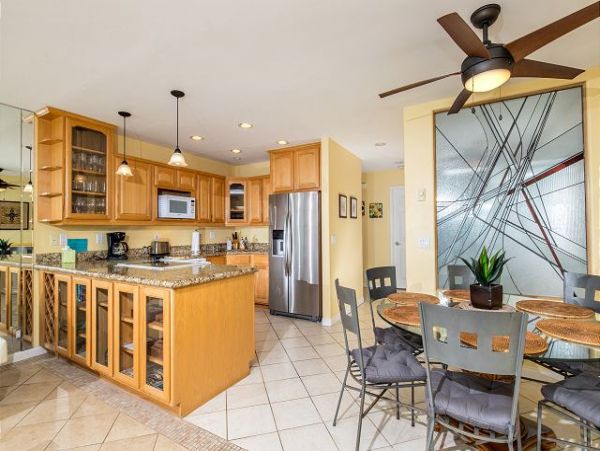 San Diego Beach Communities North Home 998323