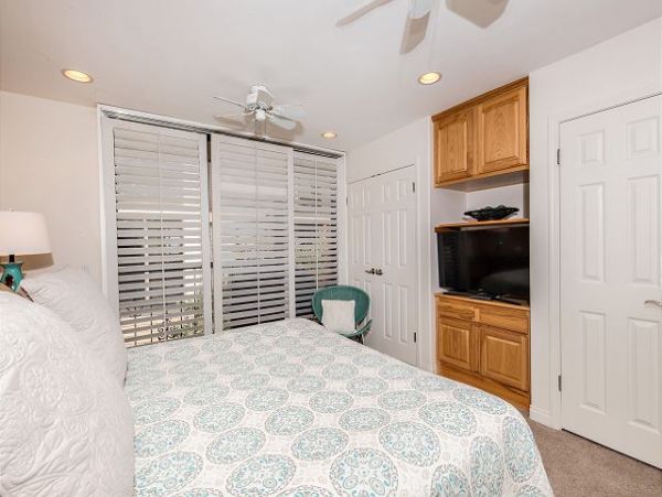 San Diego Beach Communities North Home 998323