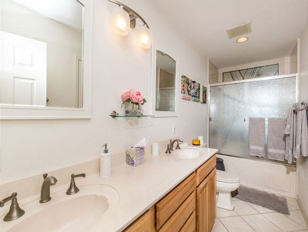 San Diego Beach Communities North Home 998323