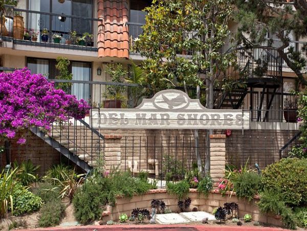 San Diego Beach Communities North Home 998323