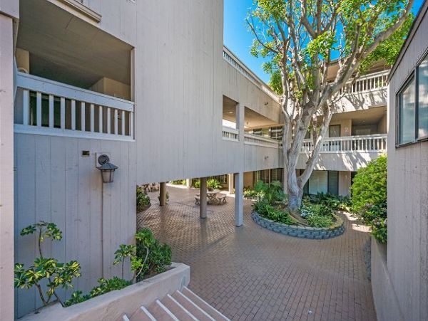 San Diego Beach Communities North Home 998324
