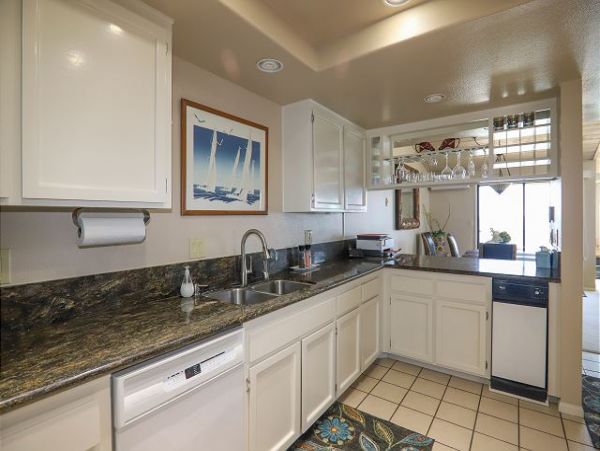 San Diego Beach Communities North Home 998325