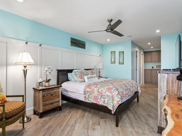 San Diego Beach Communities North Home 998327