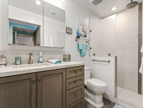 San Diego Beach Communities North Home 998327