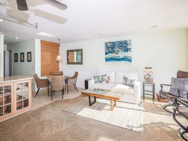 San Diego Beach Communities North Home 998328