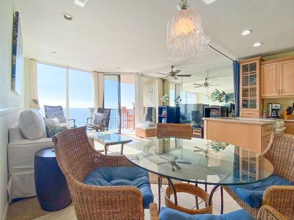 San Diego Beach Communities North Home 998328