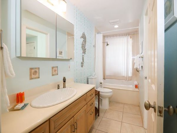 San Diego Beach Communities North Home 998328