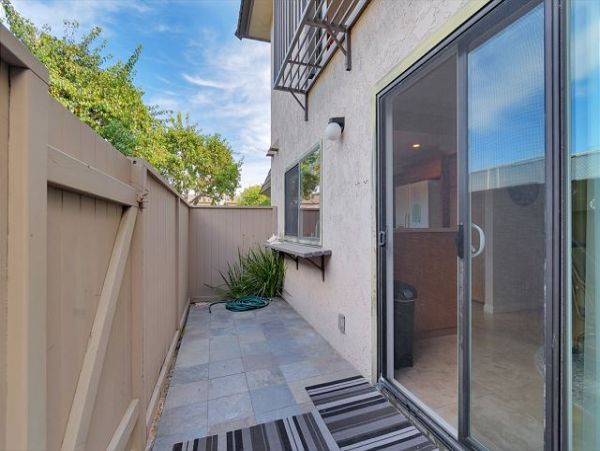 San Diego Beach Communities North Home 998329